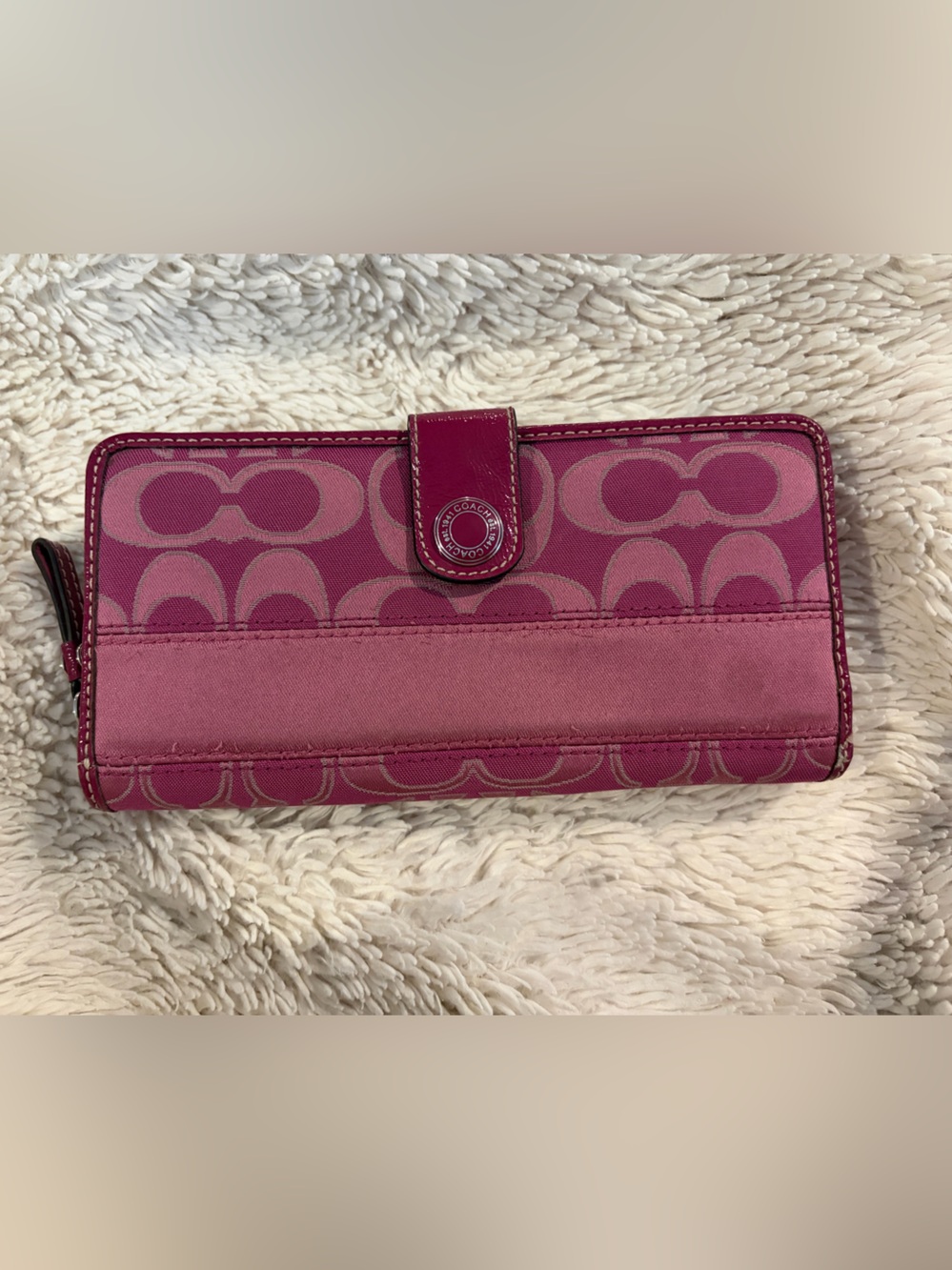 Coach Signature C Wallet Pink